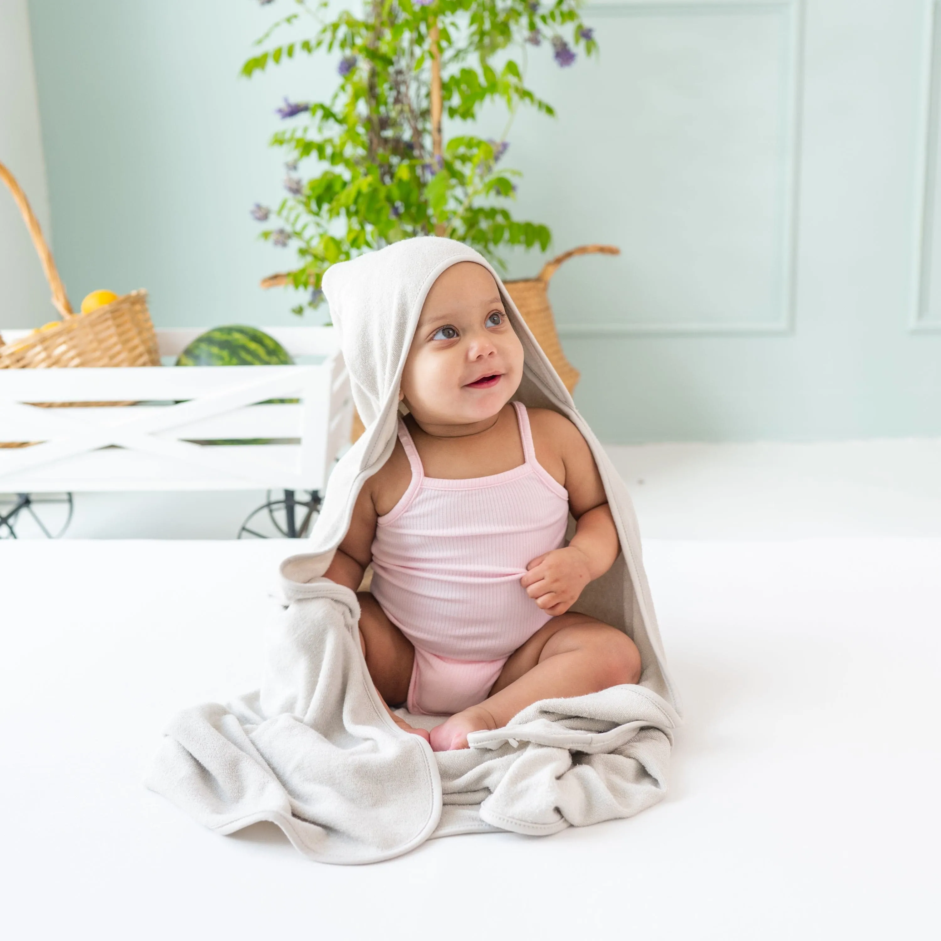 Hooded Bath Towel in Oat