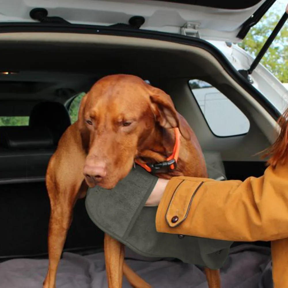 Microfiber Pet Drying Towel with Hand Pockets